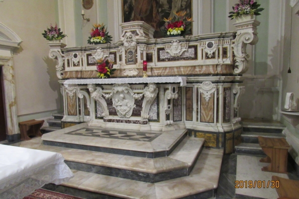 altare-maggiore-fileminimizer1349780E-5166-1791-C5BF-7020B8481514.jpg