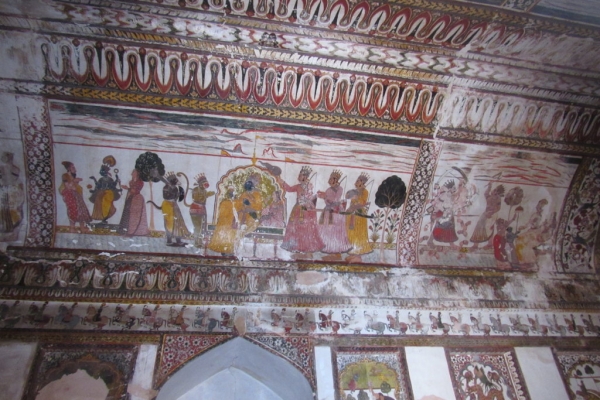 orchha-affreschi-induisti-3-fileminimizerB6DA1A66-0442-E85C-AA84-2C5B3949DEFA.jpg
