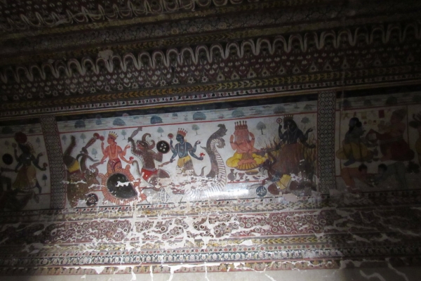 orchha-affreschi-induisti-fileminimizer789C39B5-D0D7-BC7B-5883-1A20503732E8.jpg